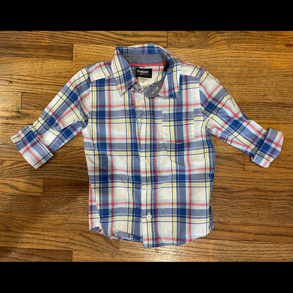 Toddler button up collared shirt. ⭐️3 for $15⭐️4 for $16⭐️5 for $18